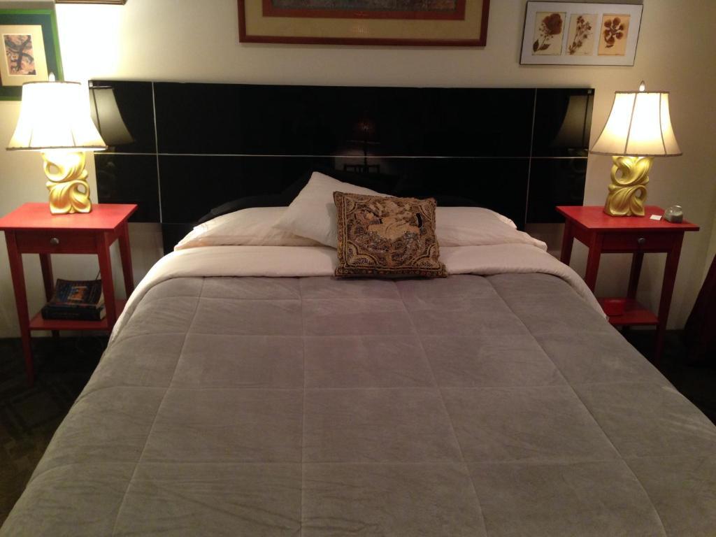 Bed & Breakfast South Bridge 4*