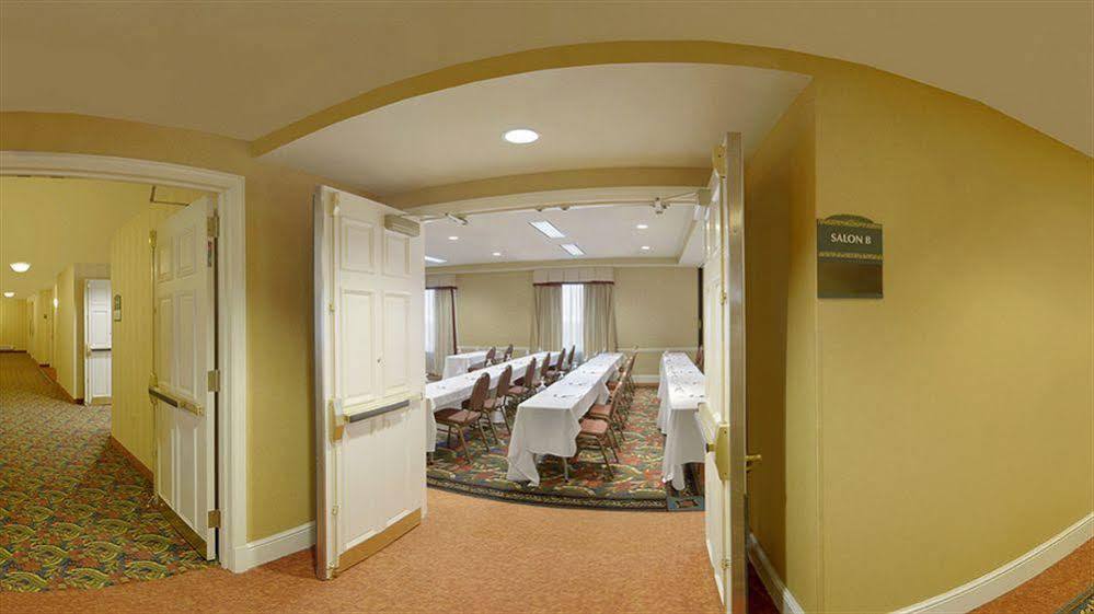 Hilton Garden Center Hotel Philadelphia