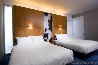 Aloft Airport 3* Philadelphia
