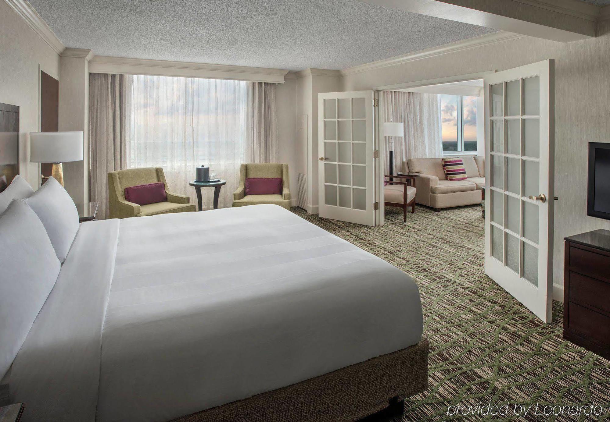 Airport Marriott