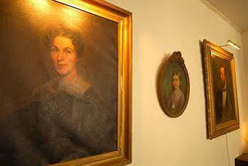 Burbridge Street Bed & Breakfast