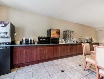 Microtel & By Wyndham Airport 2*