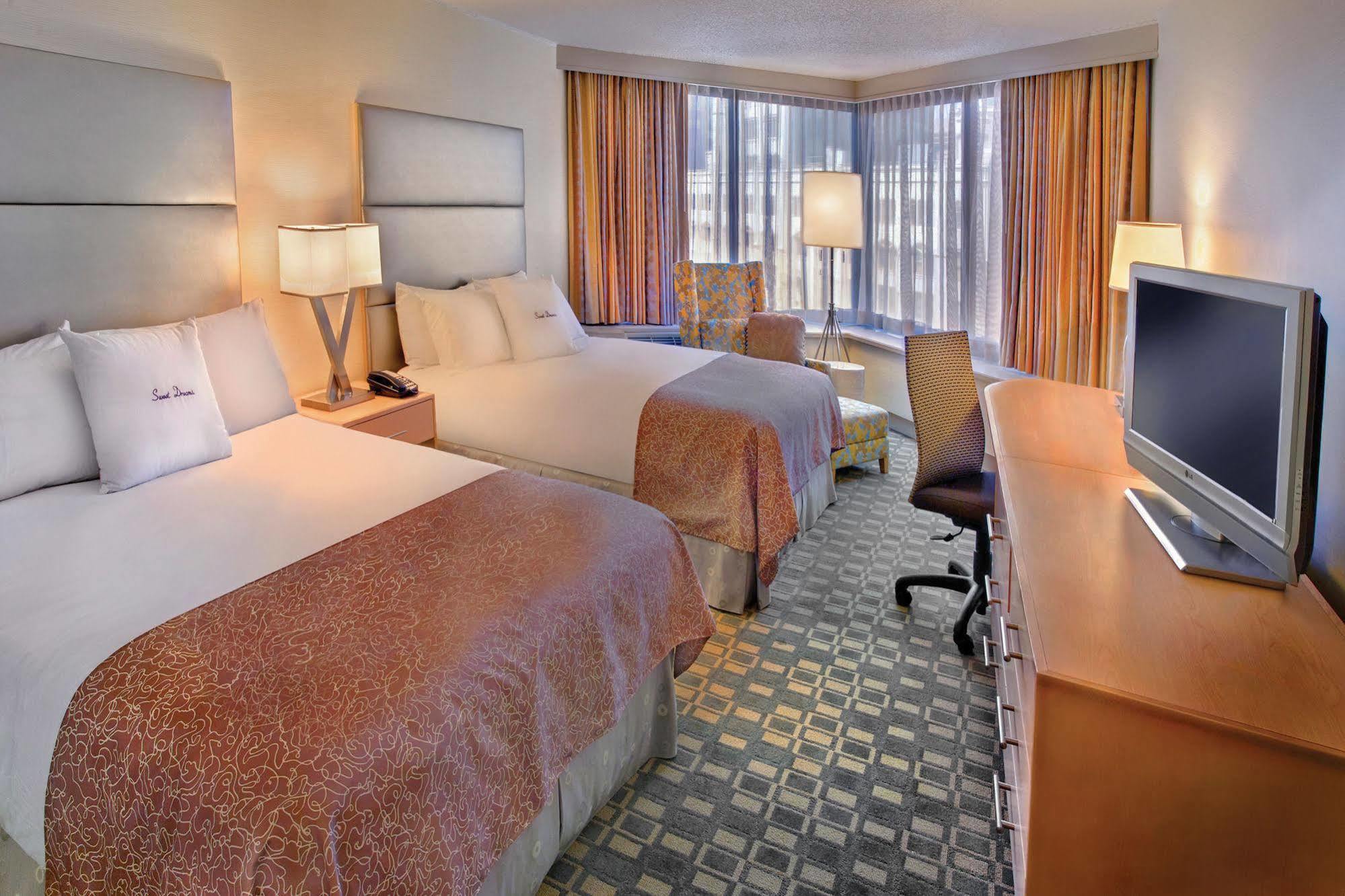 Hotel Doubletree By Hilton Center Philadelphia
