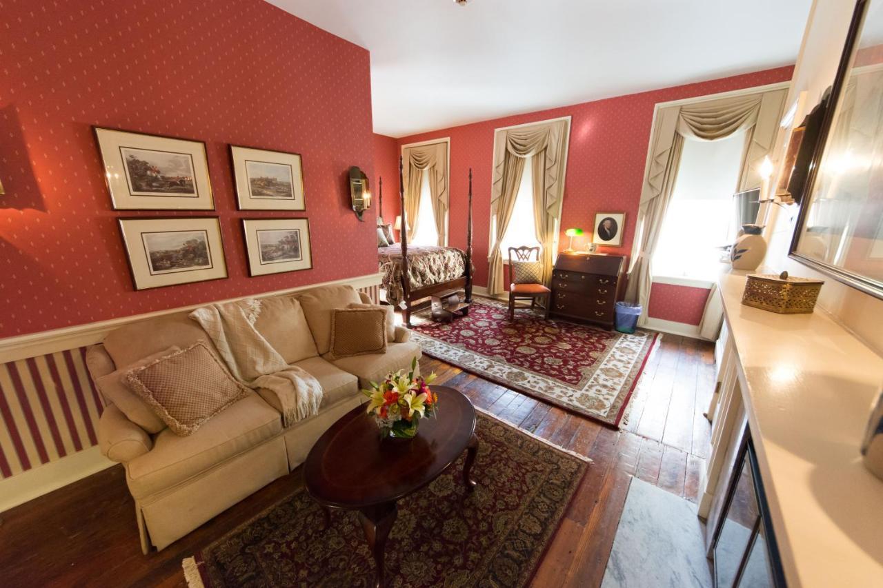 Thomas Bond House