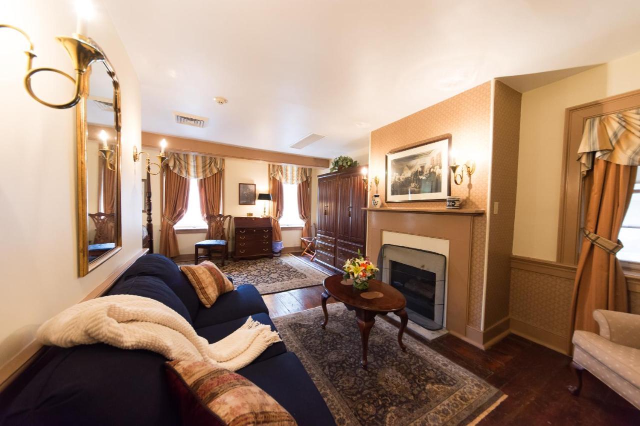 Thomas Bond House Philadelphia