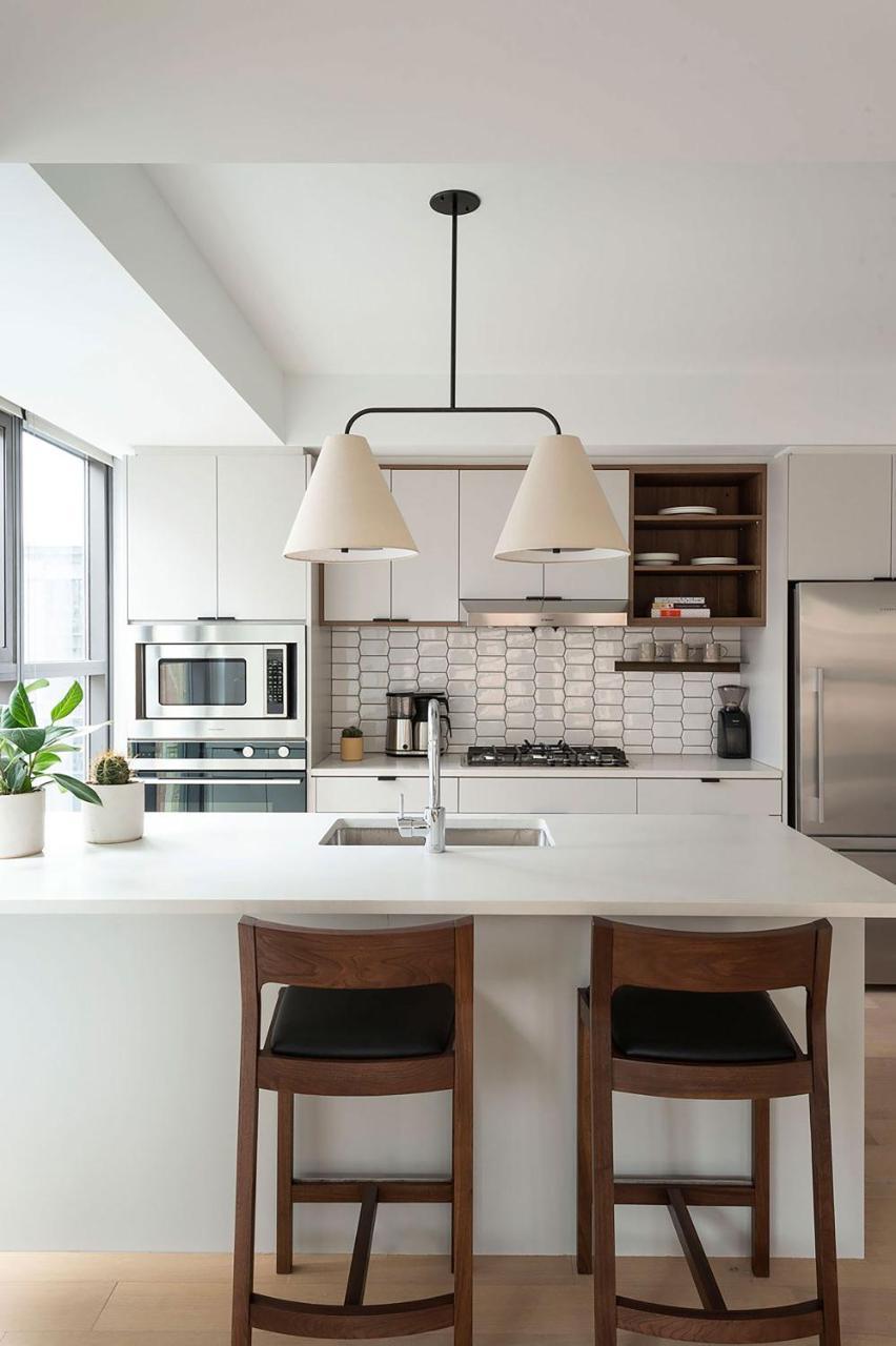 Roost East Market 4*