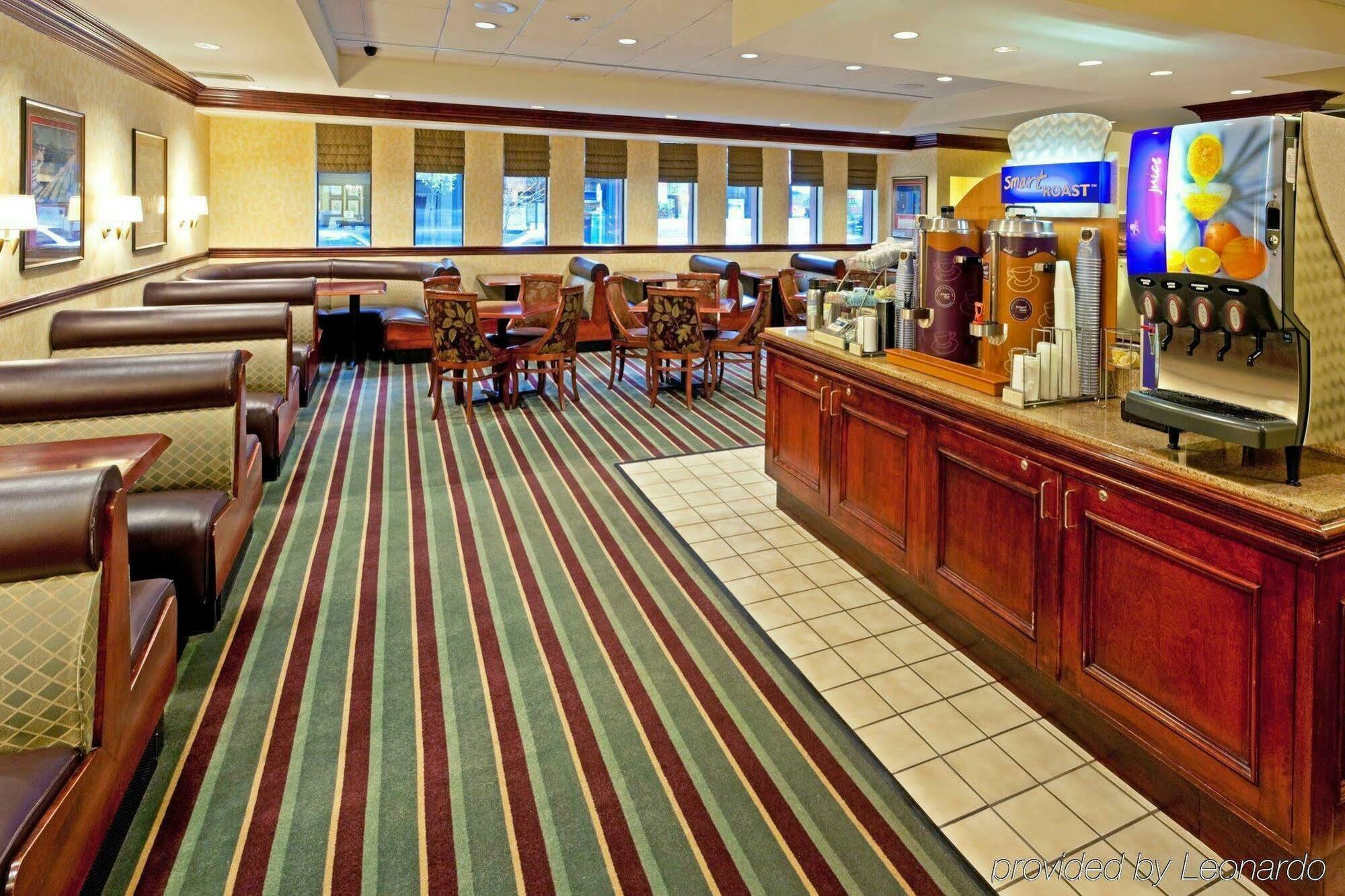 Holiday Express Philadelphia-midtown By Ihg Hotel Philadelphia