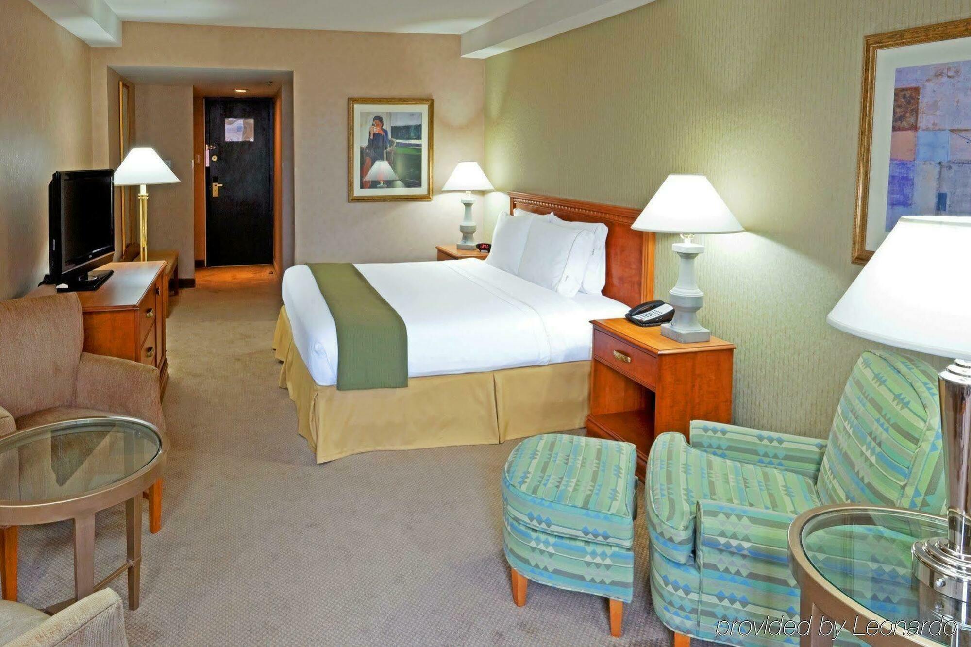 Holiday Express Philadelphia-midtown By Ihg Hotel