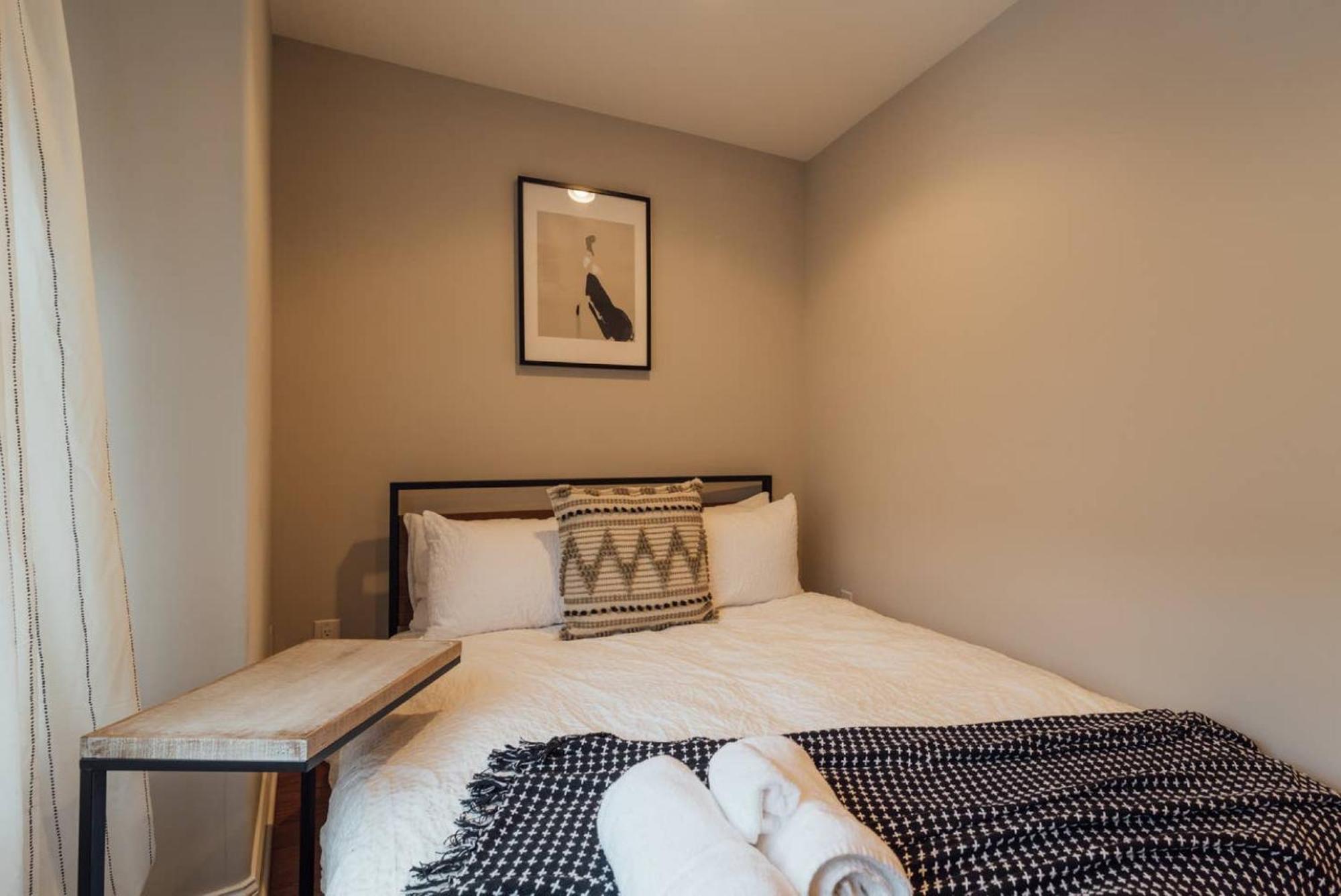 Bed & Breakfast Urban Oasis W/ Roof Deck + 3 Showers + Boho Vibes! Philadelphia