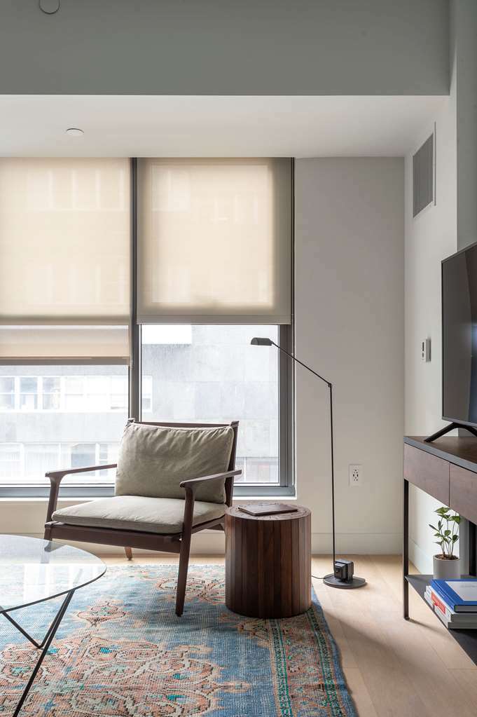 Roost East Market Aparthotel 4*