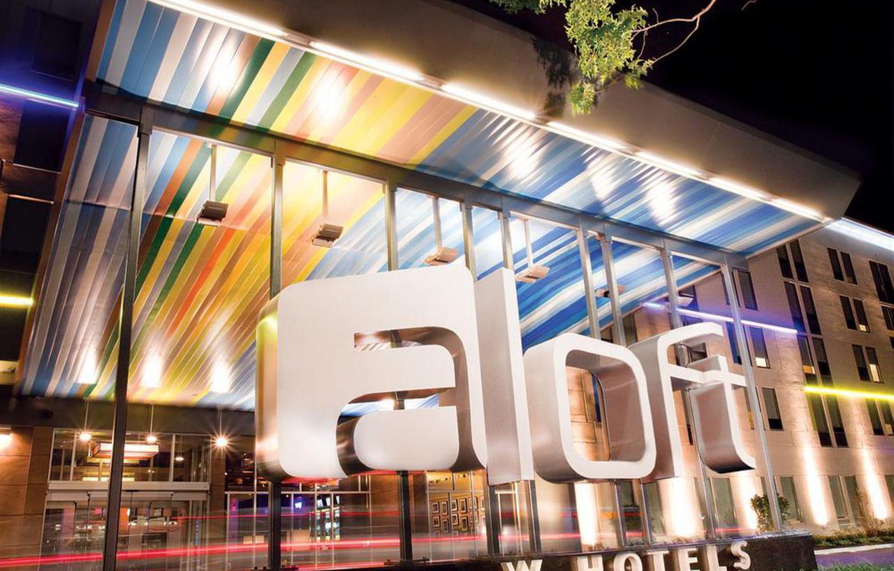 Hotel Aloft Airport 3*