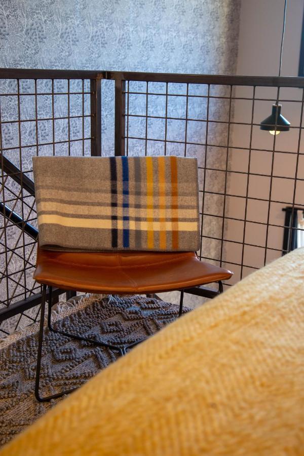 Center Loft, Contactless Check In, Mayor's Study Philadelphia