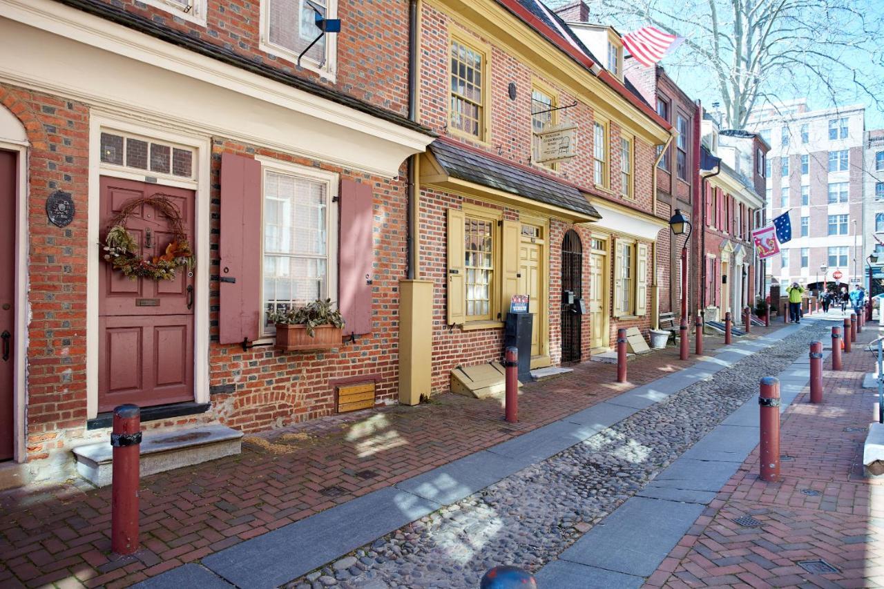 Sonder - Old Philadelphia