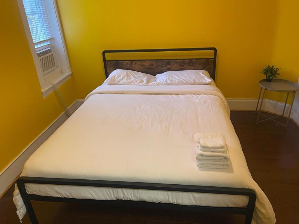 Guest house Convenient In West Philadelphia