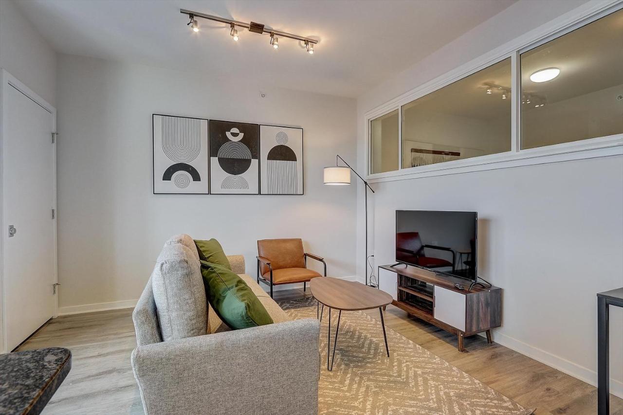 Frontdesk The Hub At 31 Brewerytown Apts *