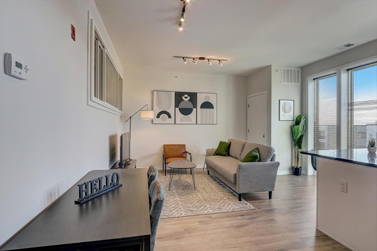 Frontdesk The Hub At 31 Brewerytown Apts