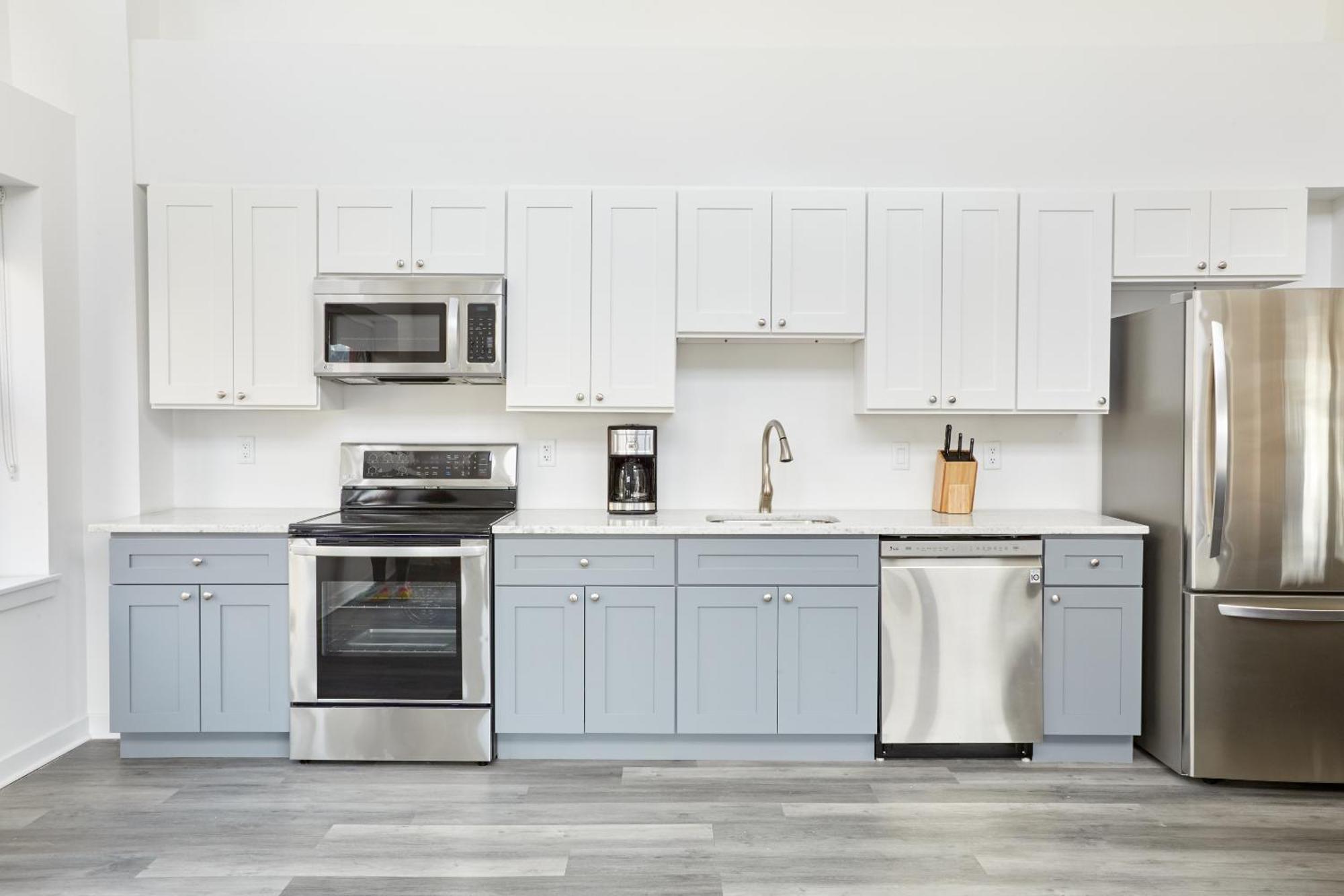 Locale North Broad -