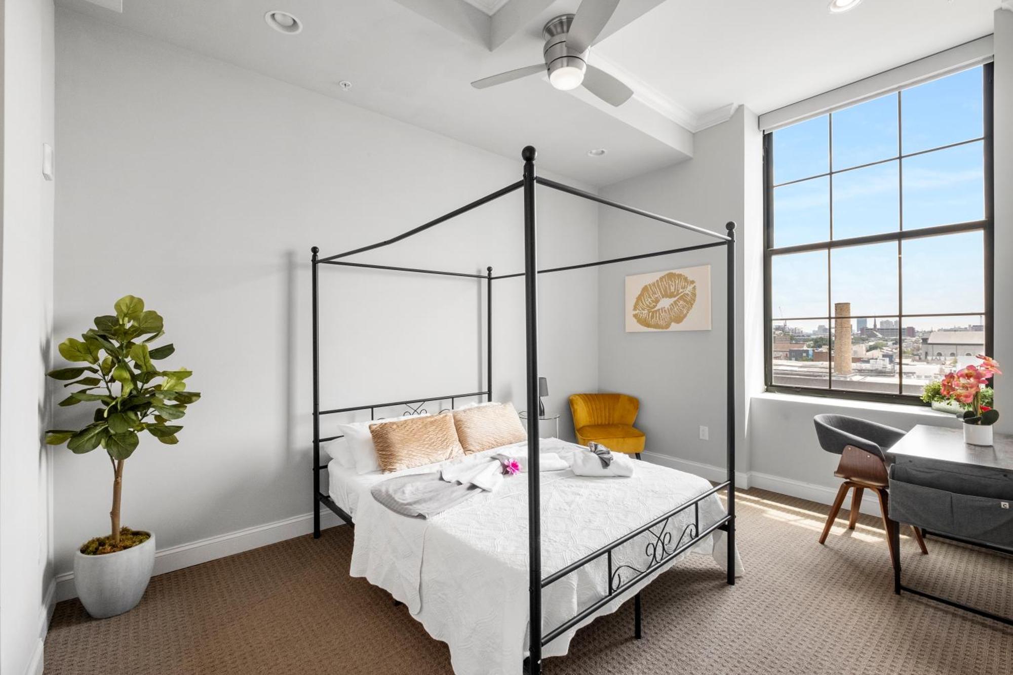 Grand 1br W Rooftop Pool & Gym Apartment