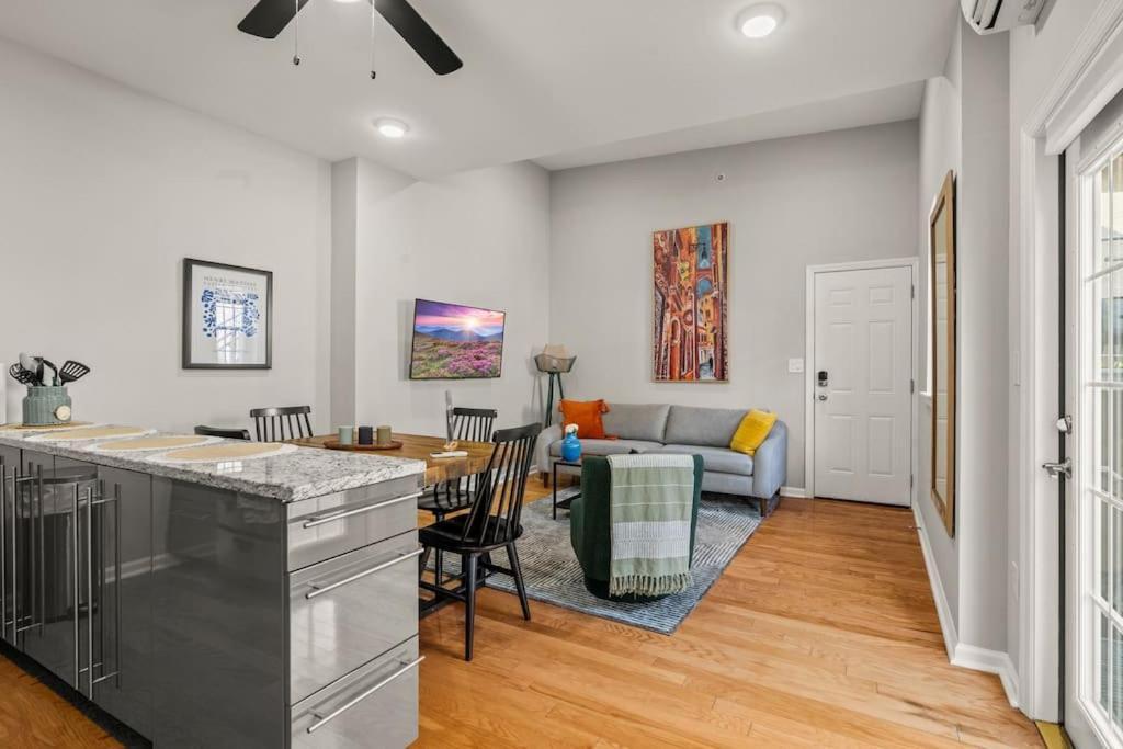 Stayrafa At 261 4r Philadelphia