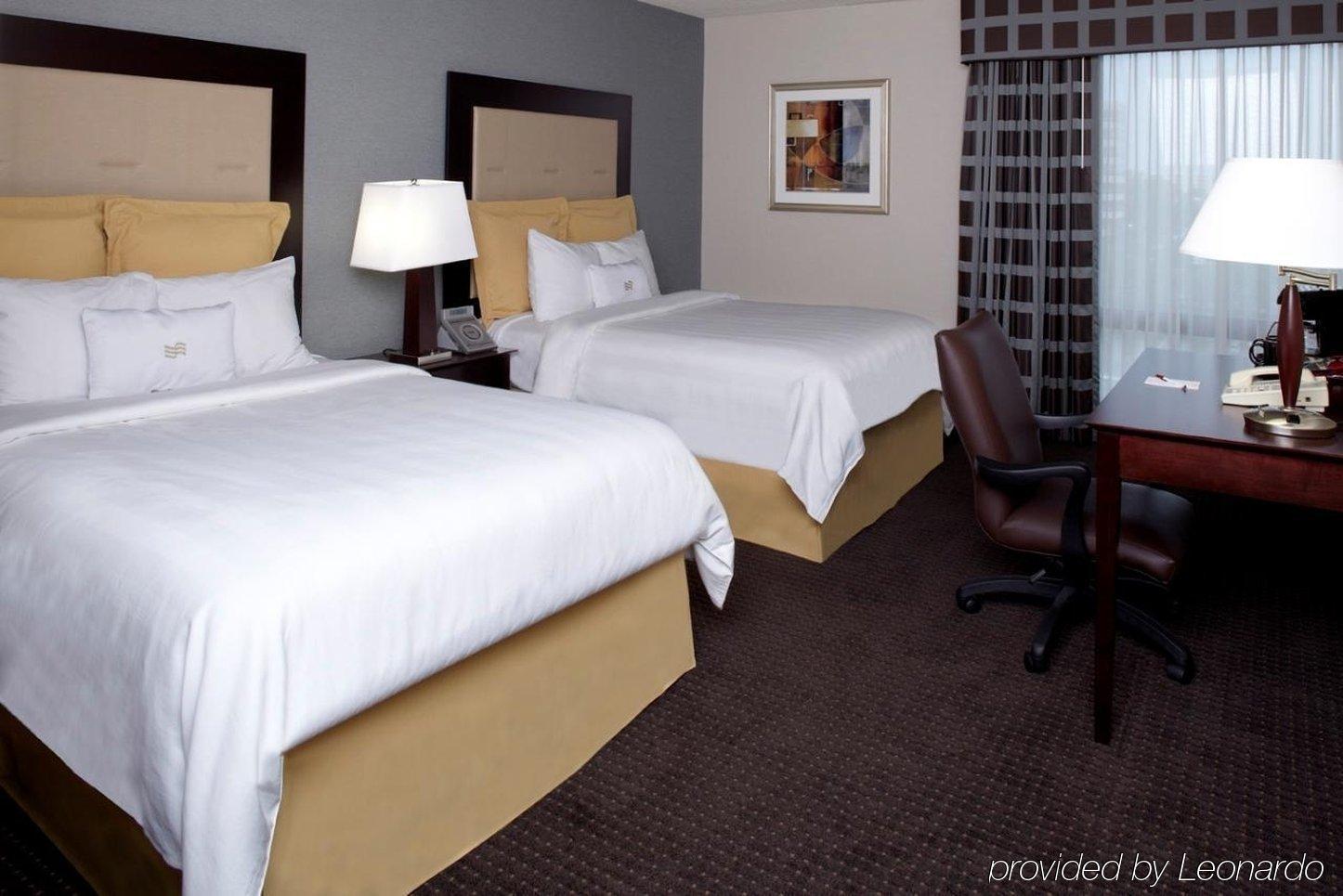 Courtyard By Marriott Avenue 3*