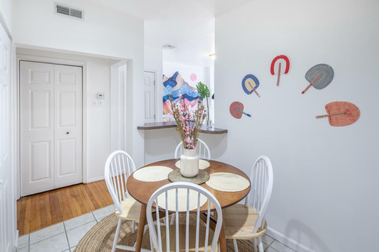 The Chestnut Flat - Rittenhouse Square