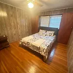 Cozy Philly Haven: Ideal Home