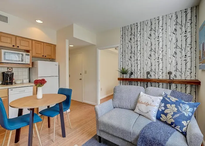 Frontdesk I 242 S 17Th St Apts Rittenhouse Sq Philadelphia