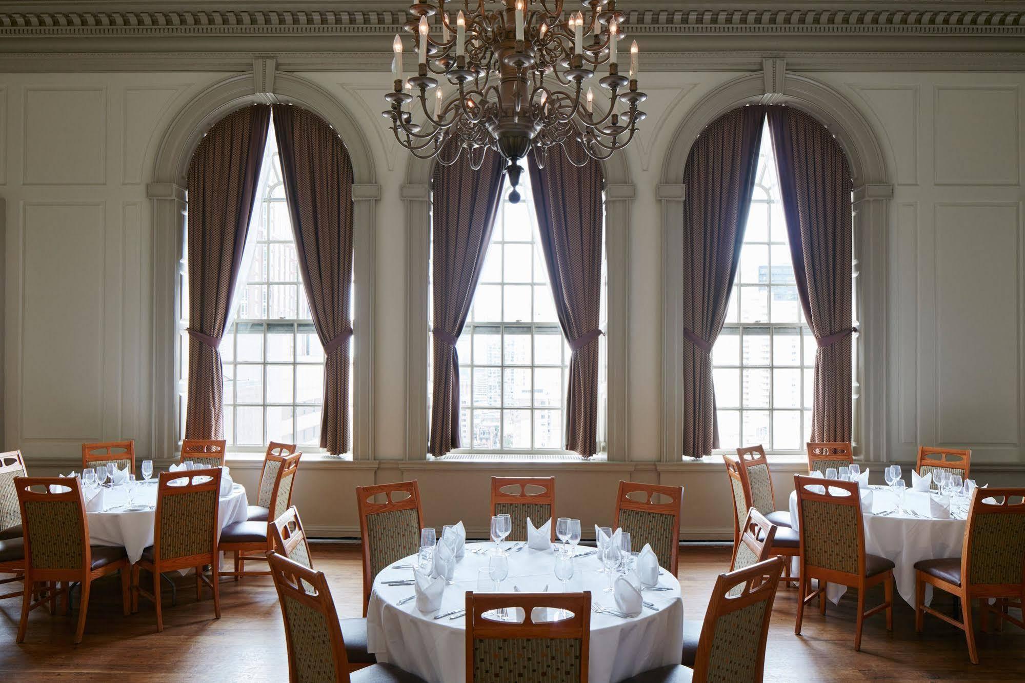 Hotel Club Quarters Rittenhouse Square, 4*