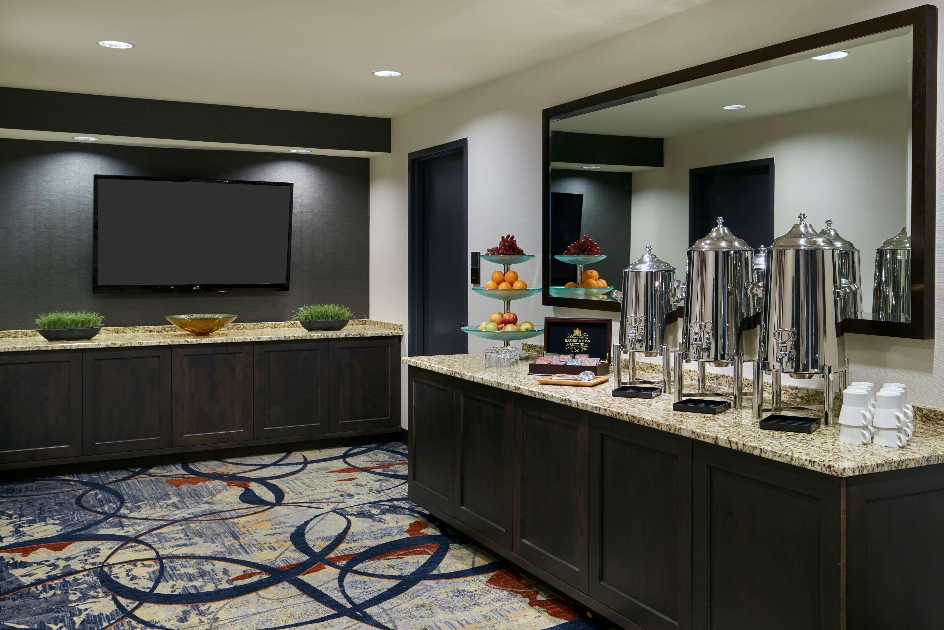 The At Penn, A Hilton Hotel 4*