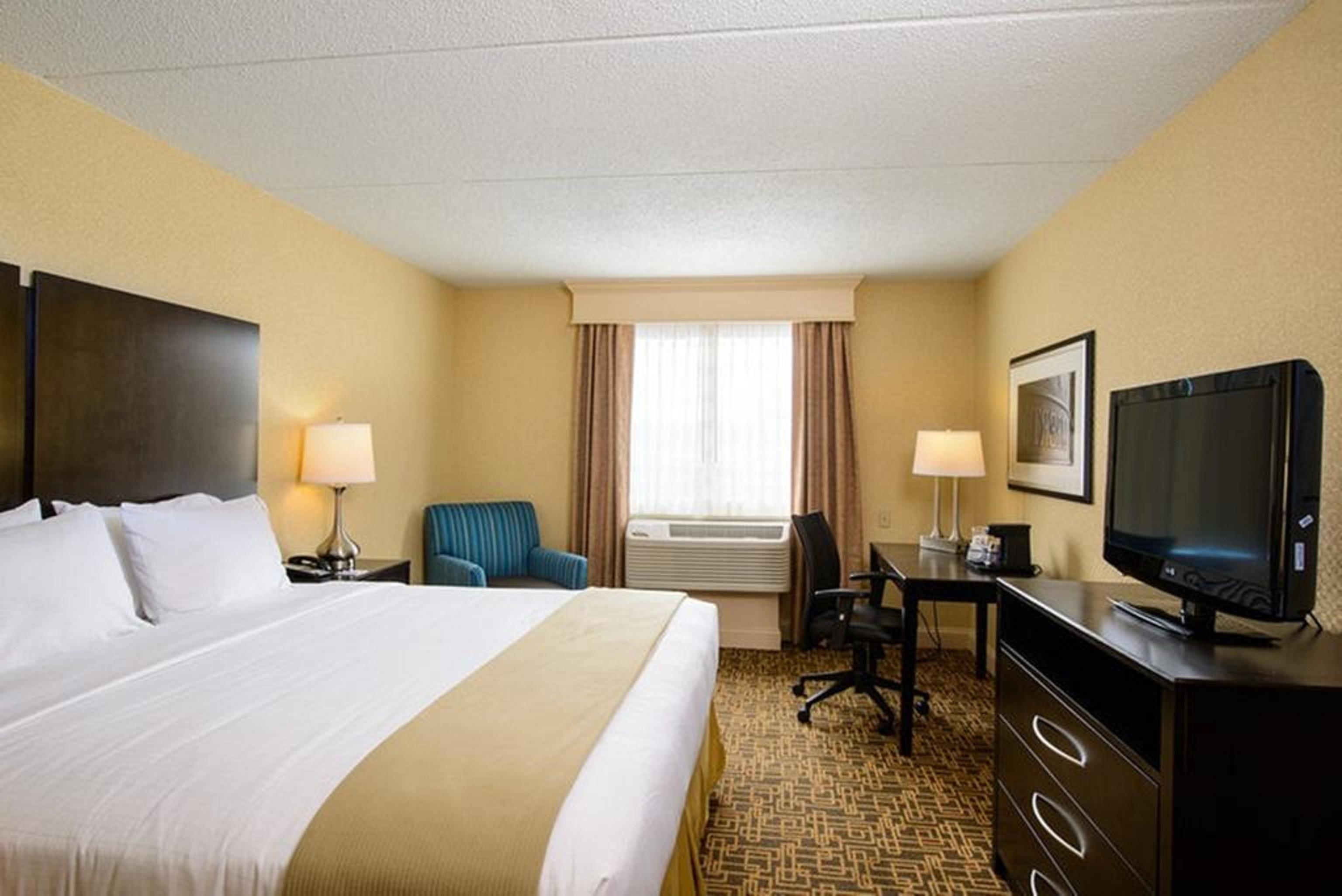 Express Penn's Landing By Ihg Hotel 3*