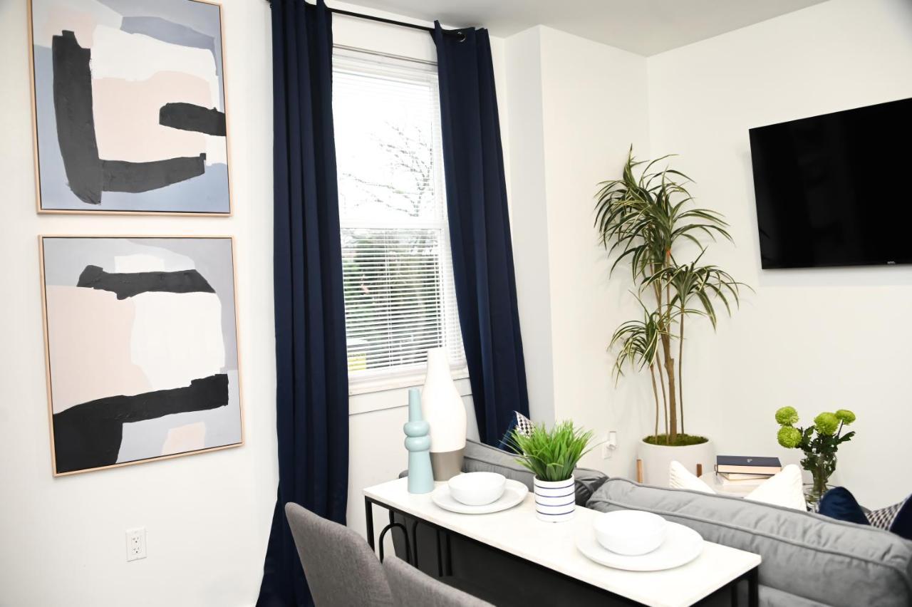 Charming One Bedroom Close To Temple *
