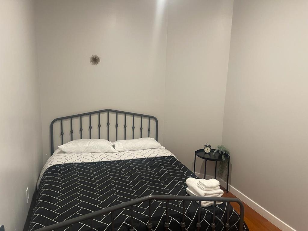Philadelphia Central Apartments Apartment