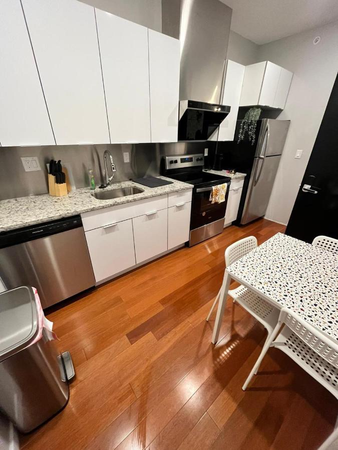 Philadelphia Central Apartments Apartment *