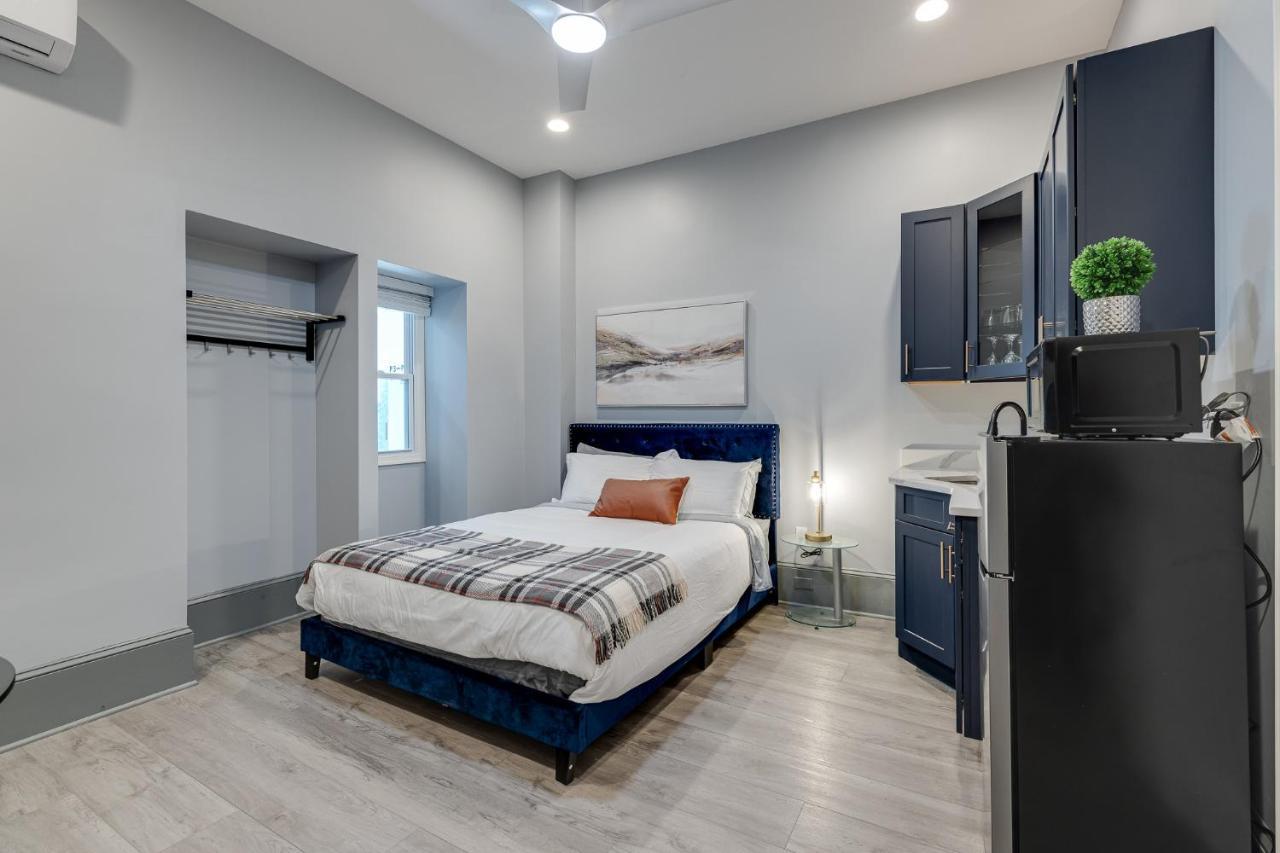 Alina & Fanny - Northern Liberties Apartment