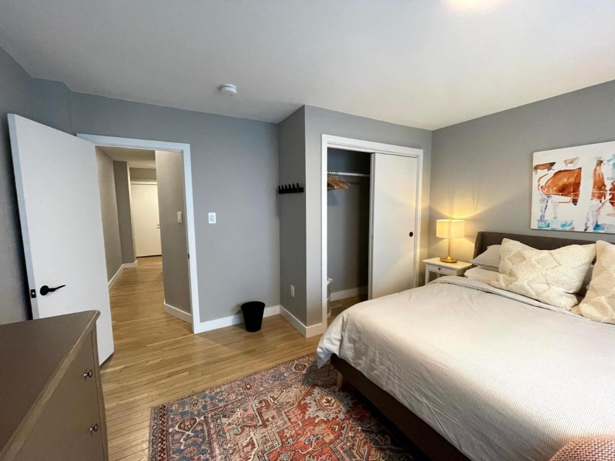 2br In Heart Of Queen Village - Walk To Everything! *