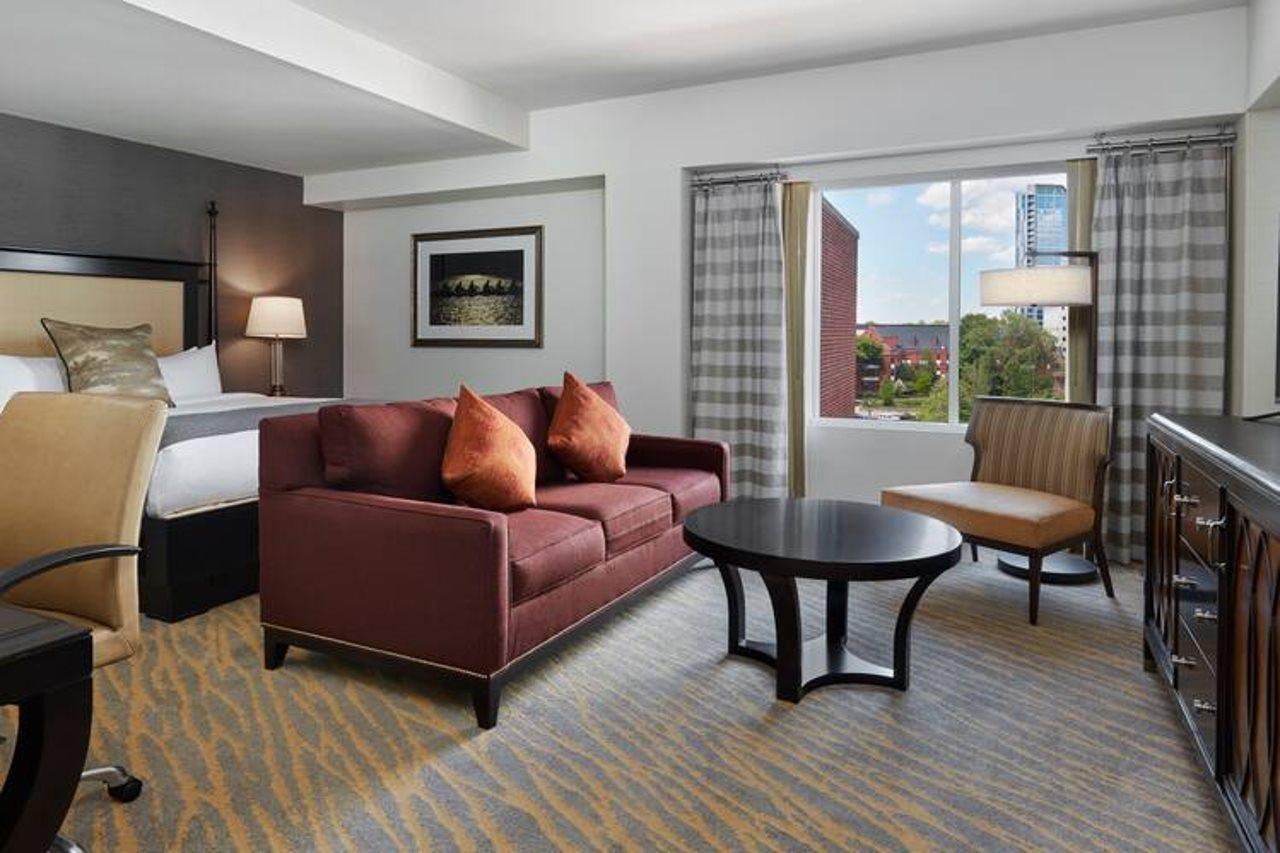The At Penn, A Hilton Philadelphia