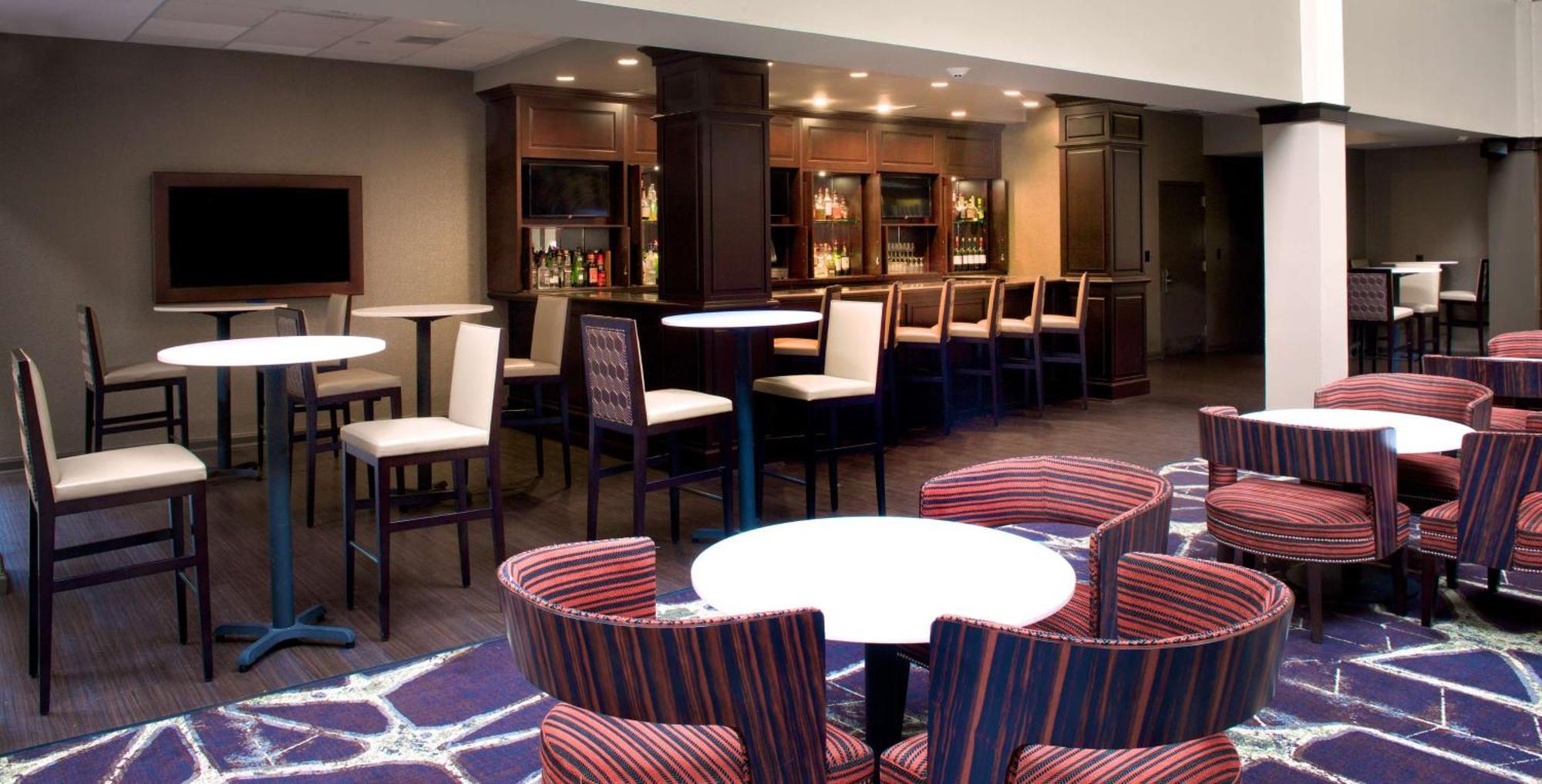 Embassy By Hilton Airport Hotel Philadelphia