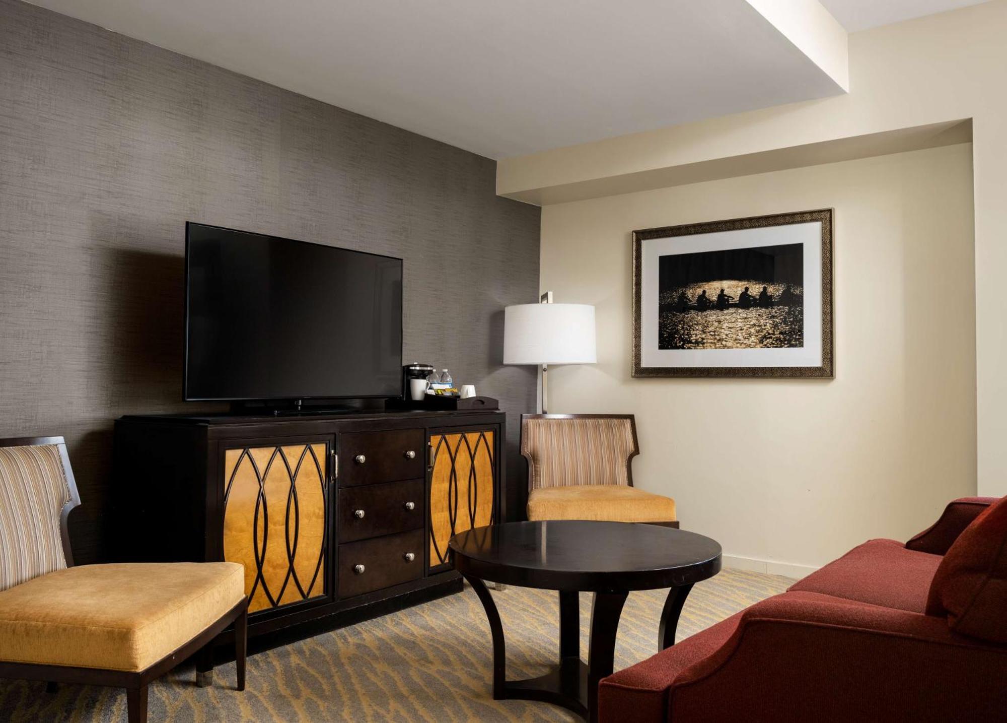 Hotel The At Penn, A Hilton 4*