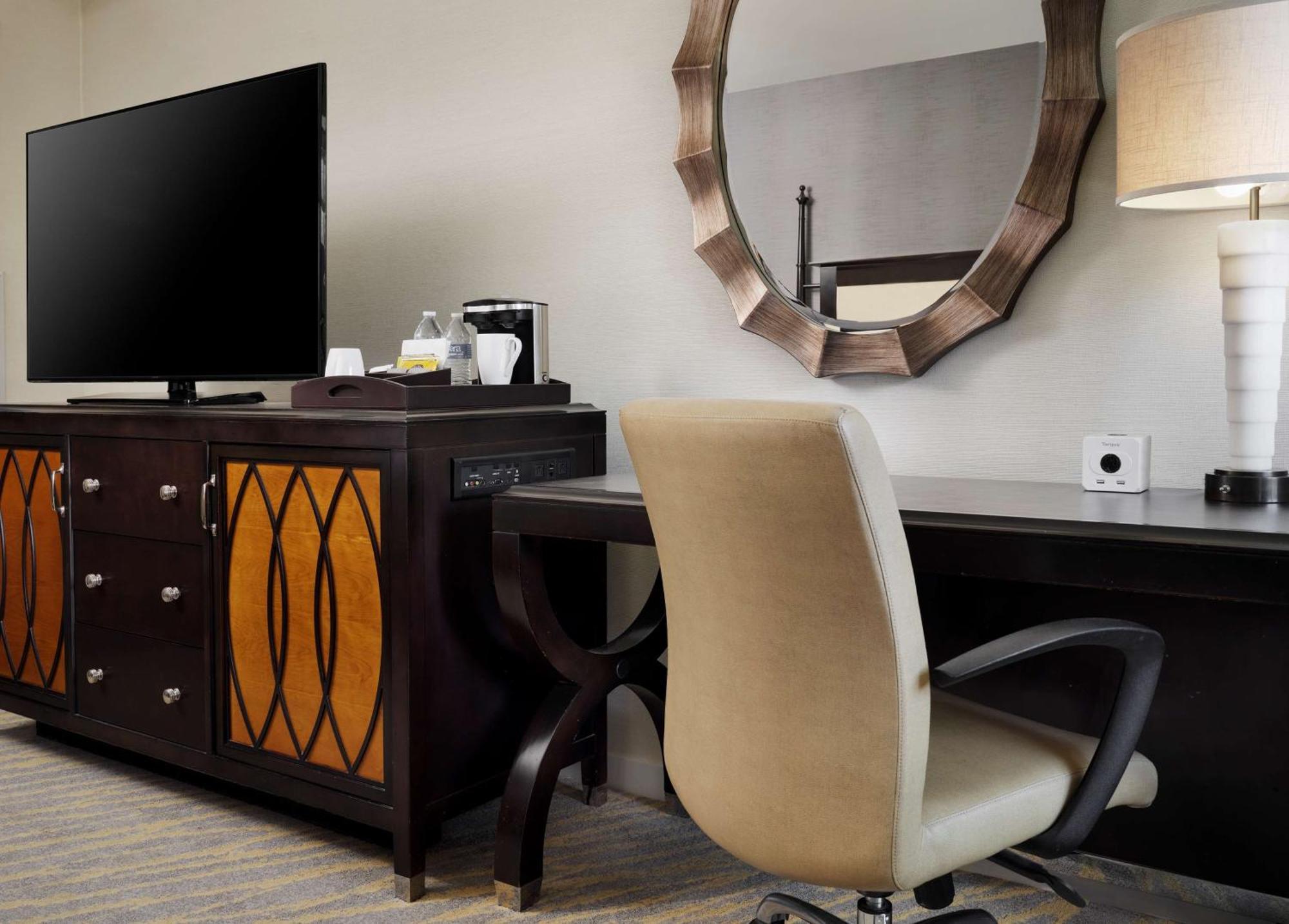 The At Penn, A Hilton Philadelphia