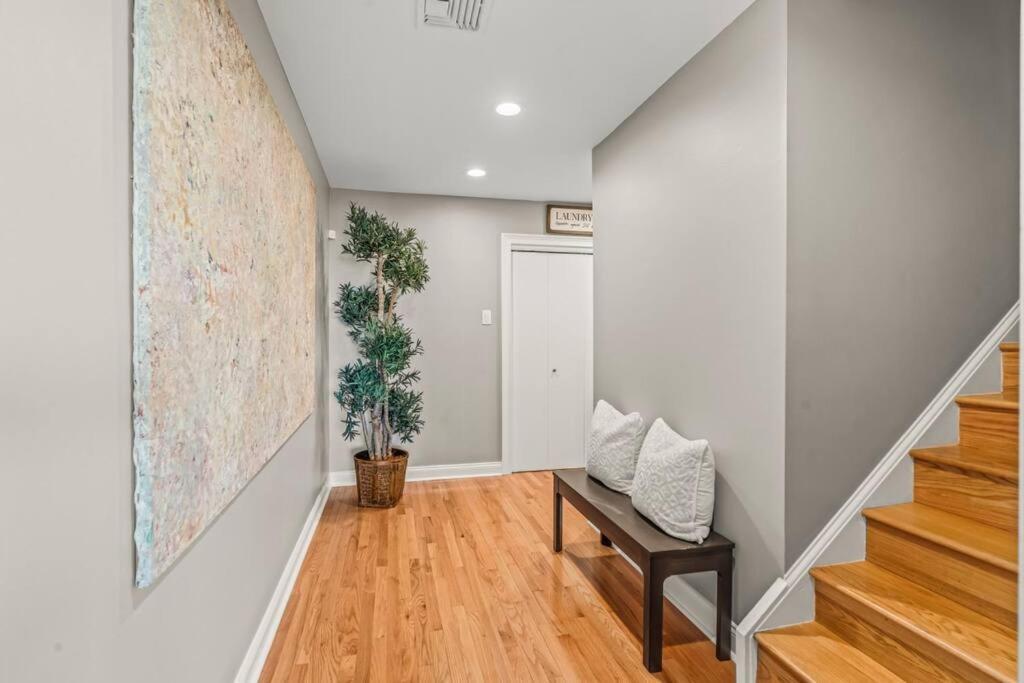 5 Bdrm - Heated Indoor Pool - Elevator * Philadelphia