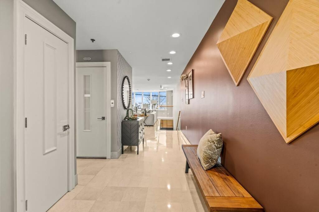 5 Bdrm - Heated Indoor Pool - Elevator Philadelphia