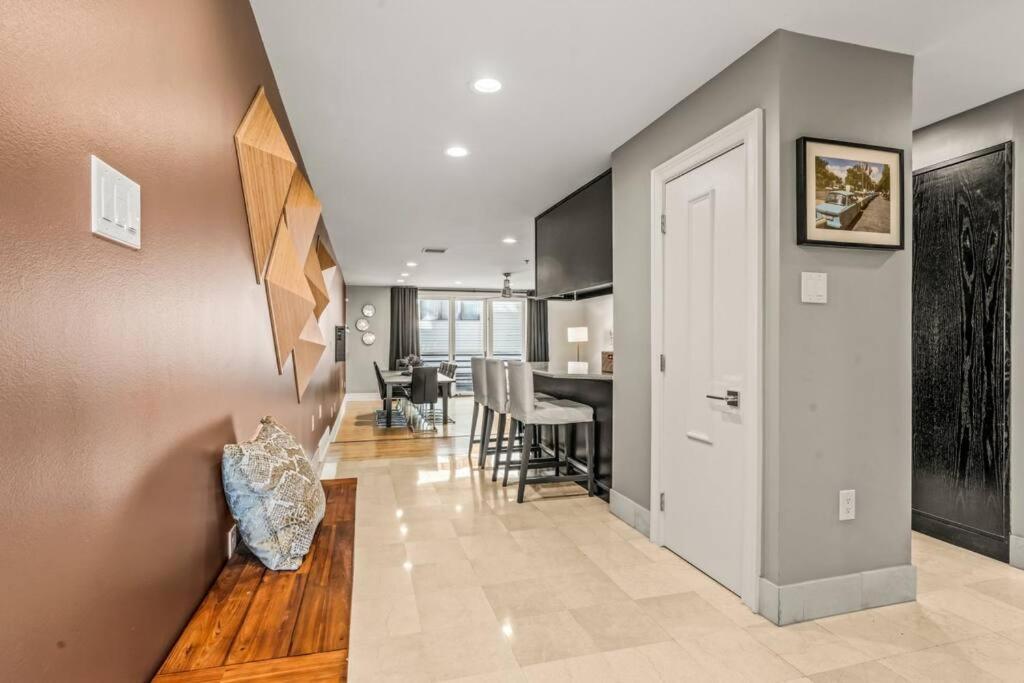 5 Bdrm - Heated Indoor Pool - Elevator