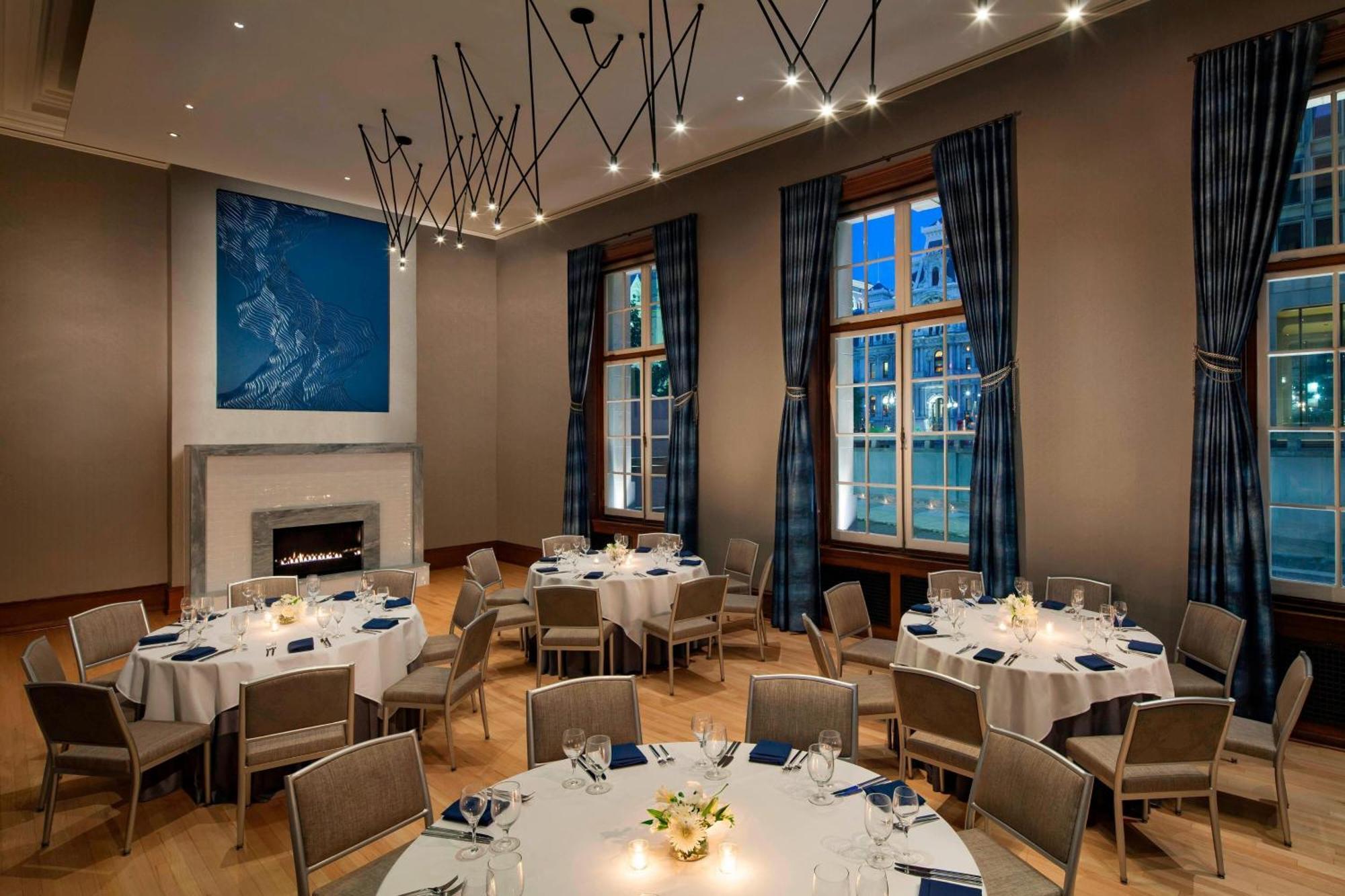 Courtyard Philadelphia Downtown 4* Philadelphia