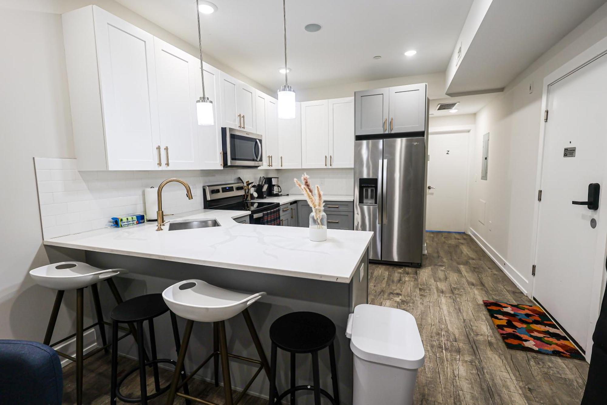 3bed3bath-temple-patioparkingdeskwd Philadelphia