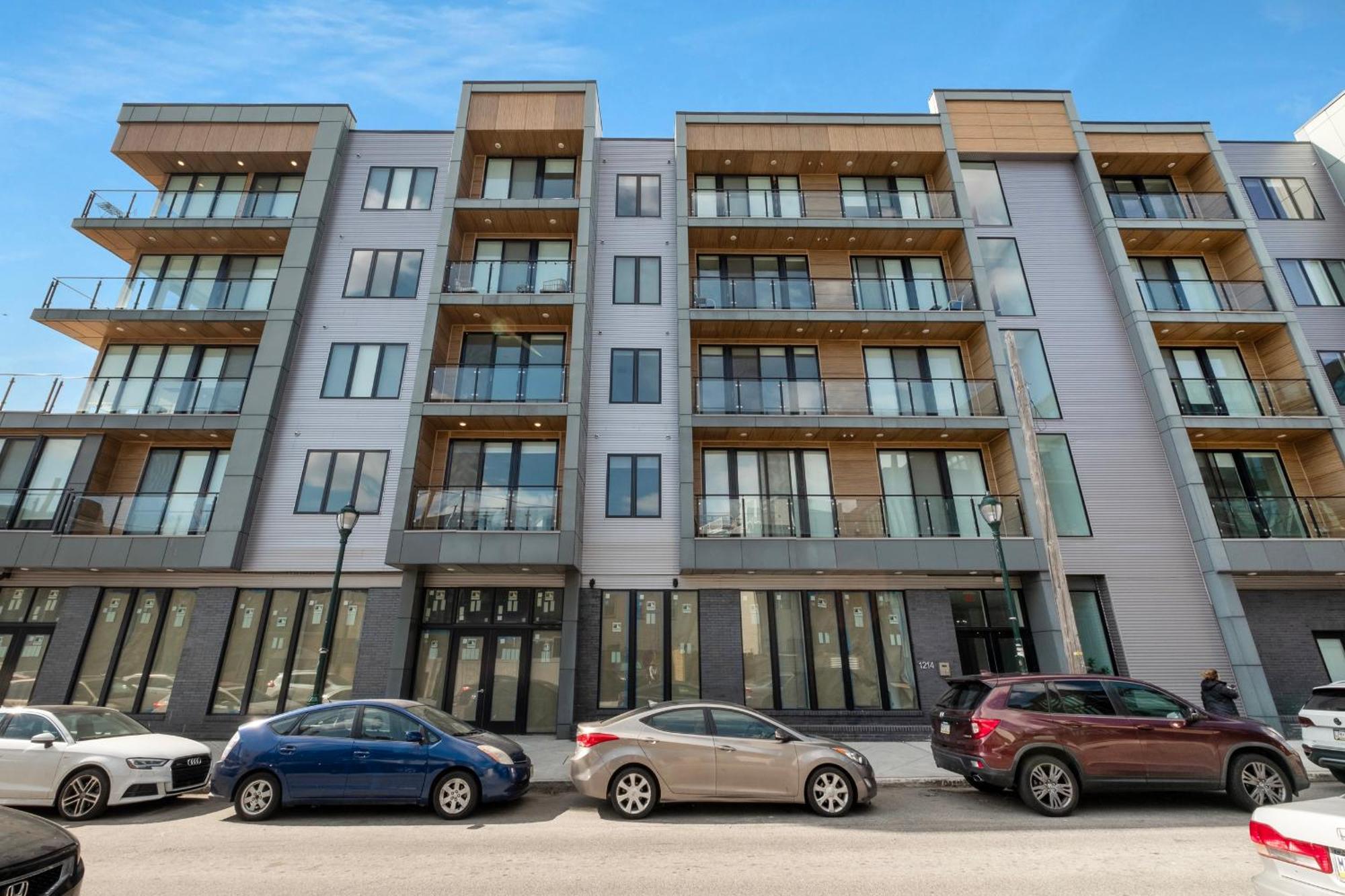 Apartment Modern Nolibs Perks Philadelphia