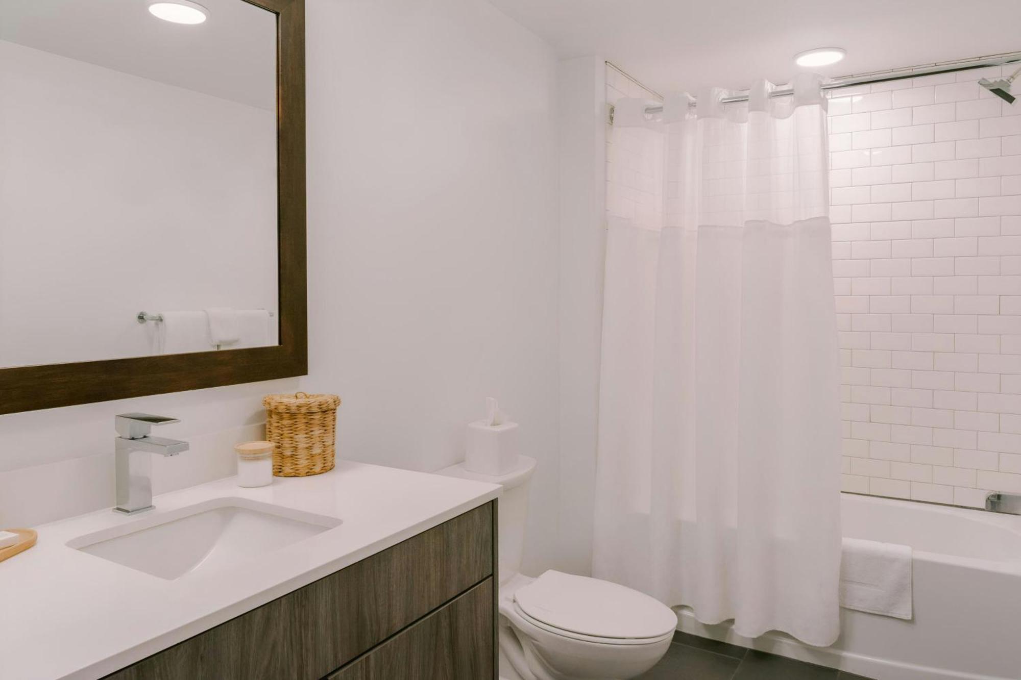Sonder By Marriott Bonvoy The Witherspoon Center Aparthotel *