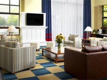 Four Points By Sheraton Airport