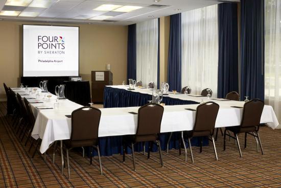 Hotel Four Points By Sheraton Airport 4*