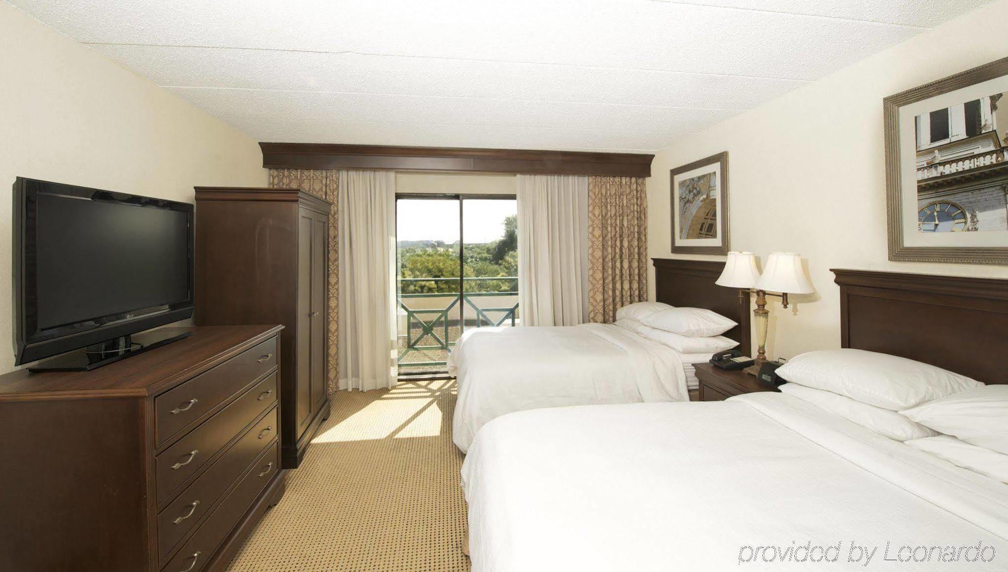 Embassy By Hilton Airport Hotel Philadelphia