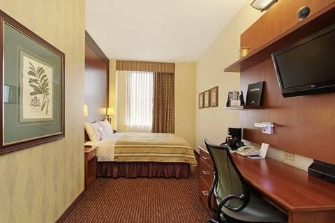 Club Quarters Rittenhouse Square,